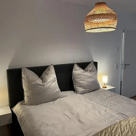 公寓 Moderne Am Rhein 科布倫茨