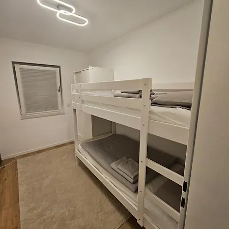 Moderne Am Rhein * كوبلنس