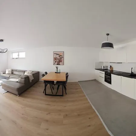 Moderne Am Rhein * 科布倫茨